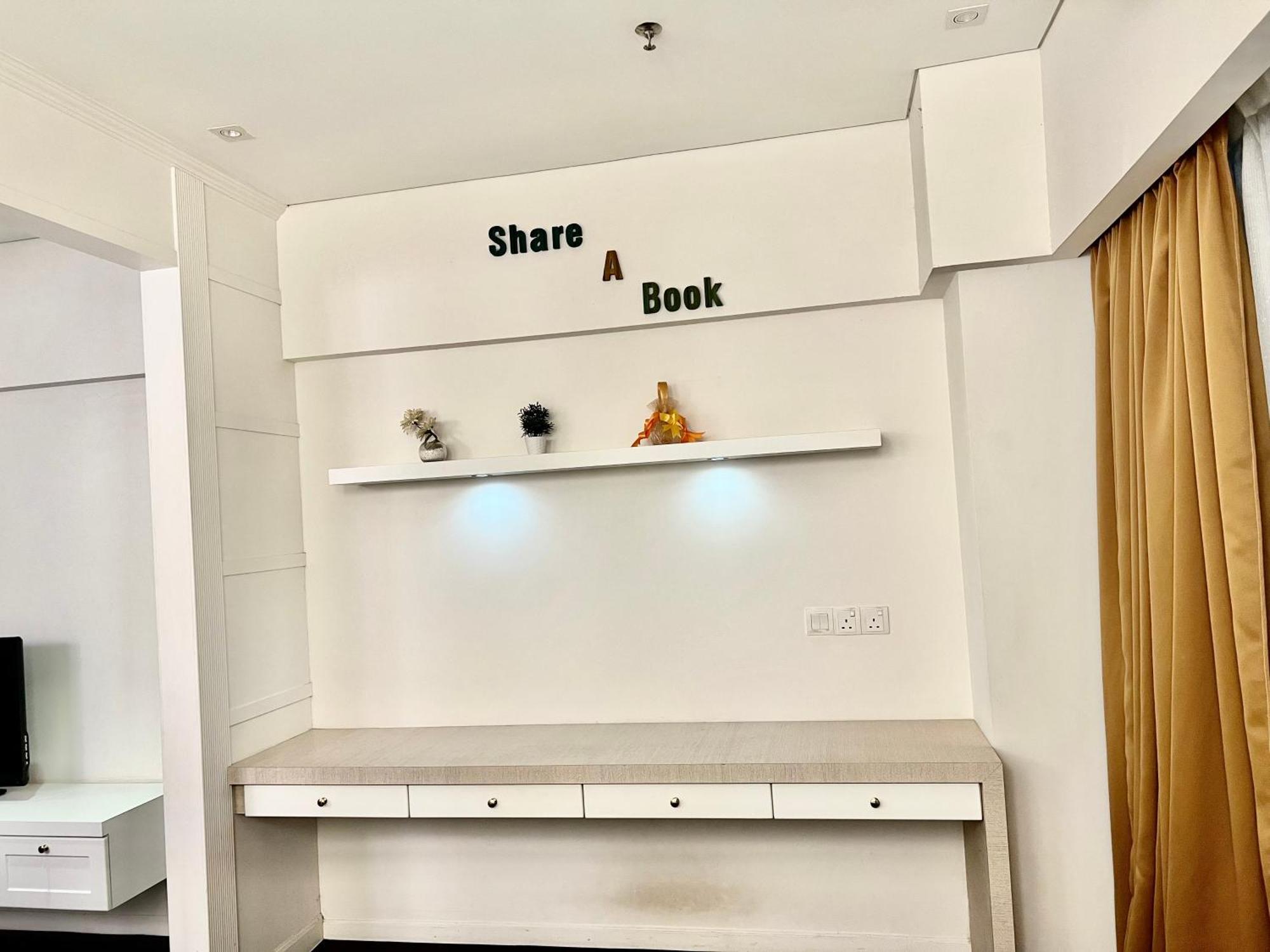 Summer Suites Klcc By Victorians Куала Лумпур Екстериор снимка