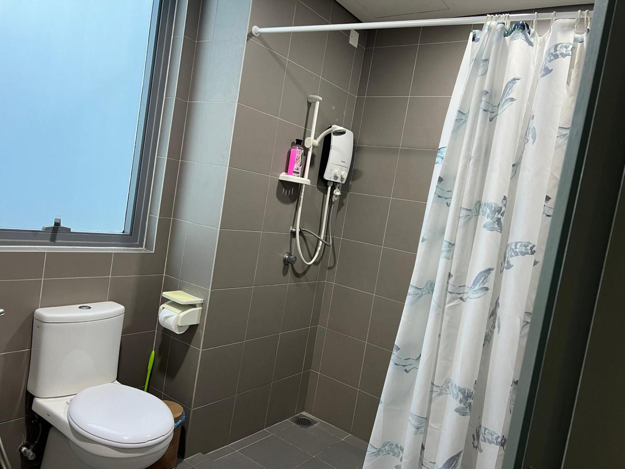 Summer Suites Klcc By Victorians Куала Лумпур Екстериор снимка