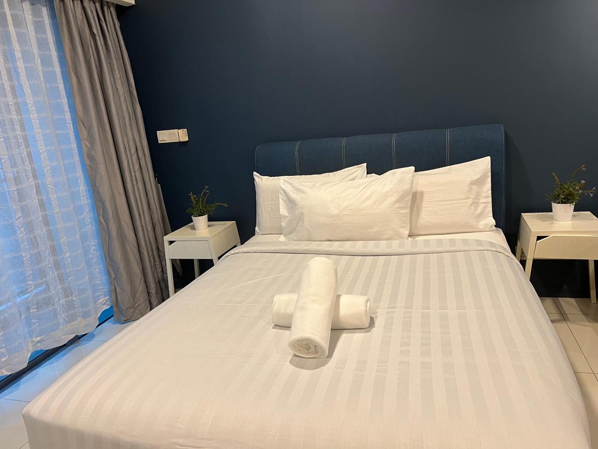 Summer Suites Klcc By Victorians Куала Лумпур Екстериор снимка