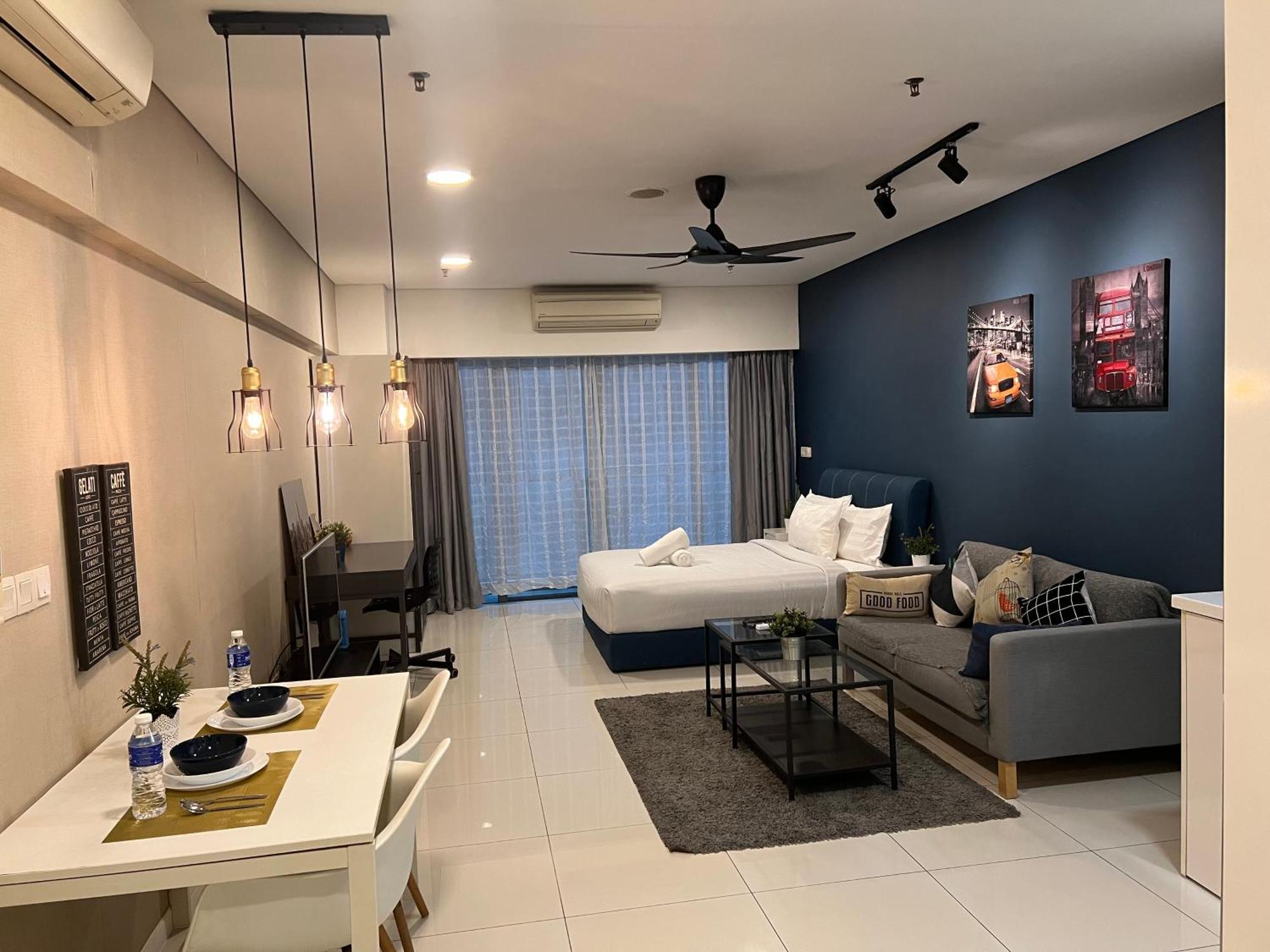 Summer Suites Klcc By Victorians Куала Лумпур Екстериор снимка